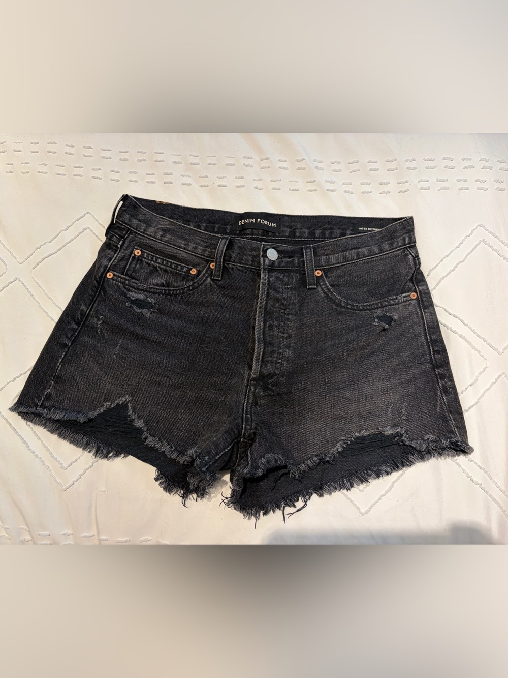 Denim Forum - The Ex Boyfriend Short in Black